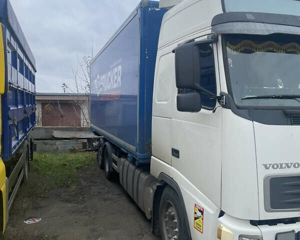Белый Вольво FH 12, объемом двигателя 12.13 л и пробегом 1 тыс. км за 19999 $, фото 1 на Automoto.ua
