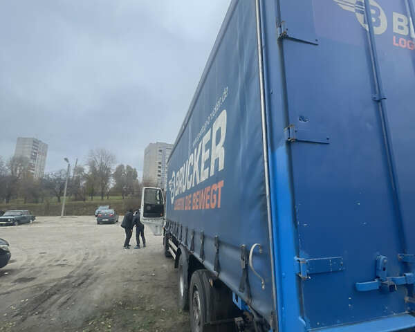 Белый Вольво FH 12, объемом двигателя 12.13 л и пробегом 1 тыс. км за 19999 $, фото 21 на Automoto.ua