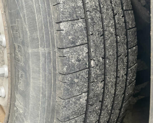 Белый Вольво FH 12, объемом двигателя 12.13 л и пробегом 1 тыс. км за 19999 $, фото 11 на Automoto.ua