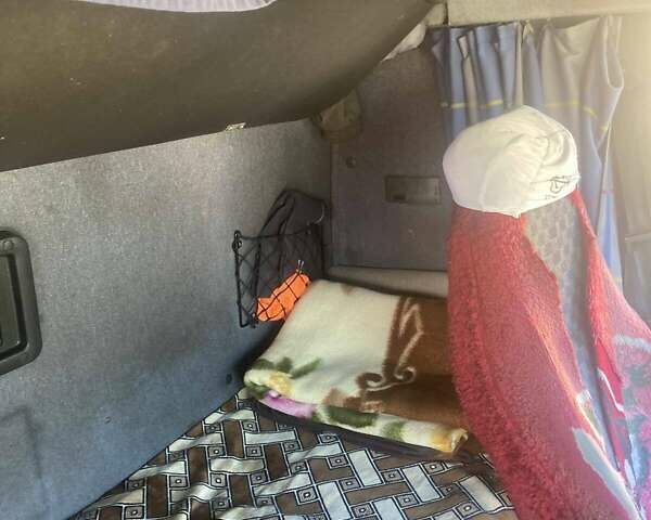 Белый Вольво FH 12, объемом двигателя 12 л и пробегом 596 тыс. км за 3500 $, фото 6 на Automoto.ua