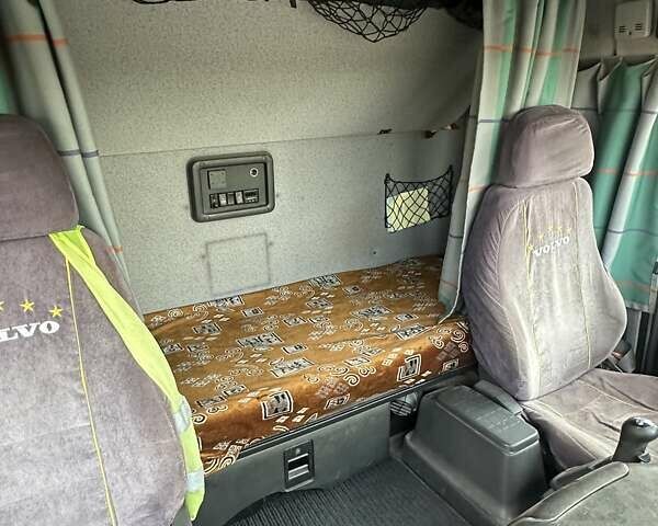 Белый Вольво FH 12, объемом двигателя 12.9 л и пробегом 1 тыс. км за 16800 $, фото 6 на Automoto.ua