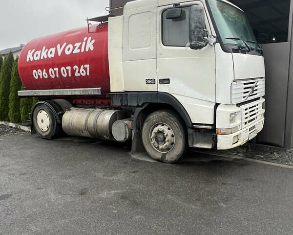 Білий Вольво FH 12, об'ємом двигуна 12.13 л та пробігом 0 тис. км за 12200 $, фото 5 на Automoto.ua