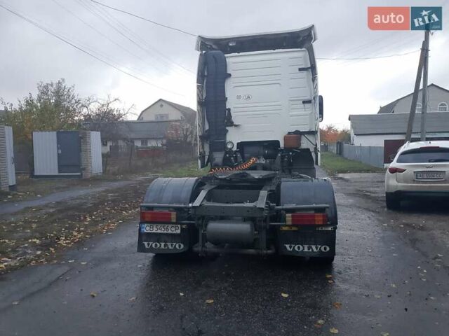 Вольво FH 12 1997 у Прилуках на Automoto.ua Білий Вольво FH 12, об'ємом двигуна 12.9 л та пробігом 124 тис. км за 5000 $, фото 1 на Automoto.ua