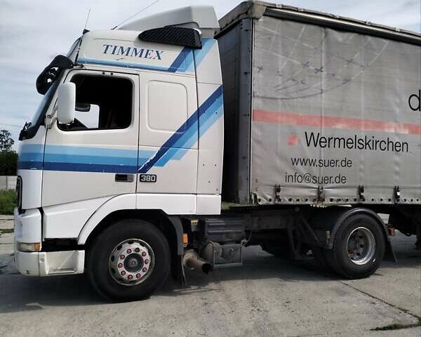 Білий Вольво FH 12, об'ємом двигуна 12.1 л та пробігом 2 тис. км за 6500 $, фото 7 на Automoto.ua