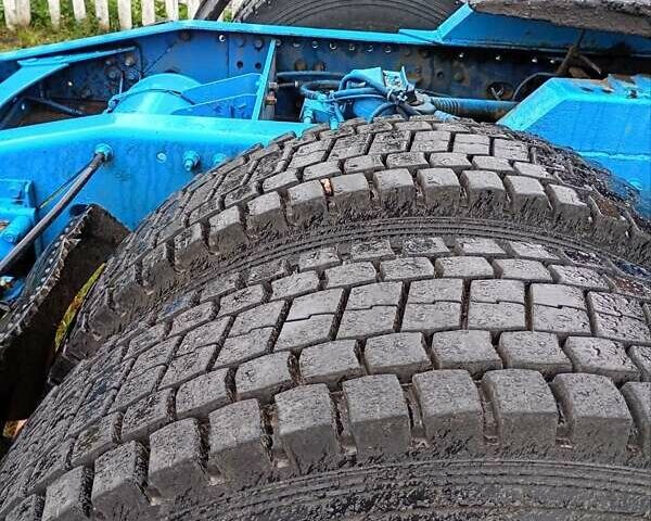 Белый Вольво FH 12, объемом двигателя 12.1 л и пробегом 1000 тыс. км за 8000 $, фото 1 на Automoto.ua