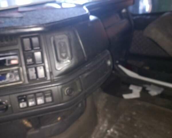 Вольво FH 12 1999 в Харькове на Automoto.ua Белый Вольво FH 12, объемом двигателя 12.13 л и пробегом 1000 тыс. км за 4800 $, фото 13 на Automoto.ua