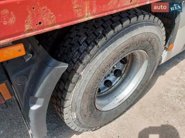 Белый Вольво FH 12, объемом двигателя 12.1 л и пробегом 1000 тыс. км за 12000 $, фото 1 на Automoto.ua