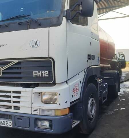 Белый Вольво FH 12, объемом двигателя 4.2 л и пробегом 0 тыс. км за 23200 $, фото 1 на Automoto.ua