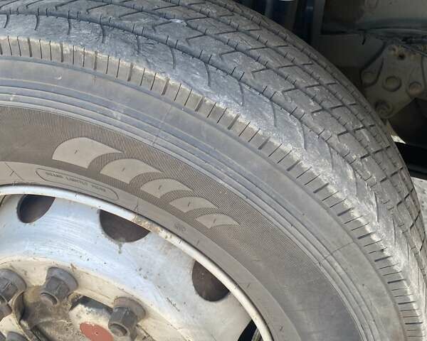 Білий Вольво FH 12, об'ємом двигуна 12.1 л та пробігом 2 тис. км за 4800 $, фото 4 на Automoto.ua