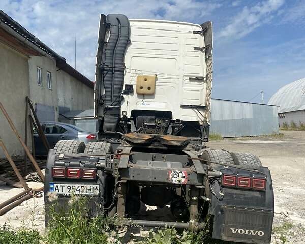 Білий Вольво FH 12, об'ємом двигуна 12.1 л та пробігом 2 тис. км за 4800 $, фото 3 на Automoto.ua