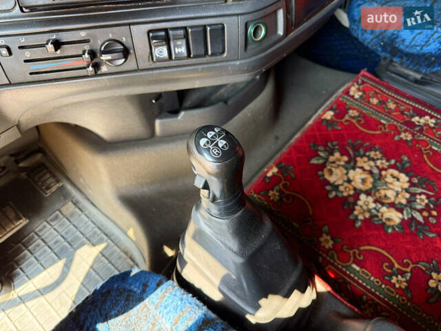 Белый Вольво FH 12, объемом двигателя 12.1 л и пробегом 993 тыс. км за 10500 $, фото 17 на Automoto.ua