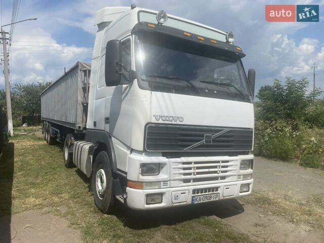 Белый Вольво FH 12, объемом двигателя 12.9 л и пробегом 2 тыс. км за 13000 $, фото 1 на Automoto.ua