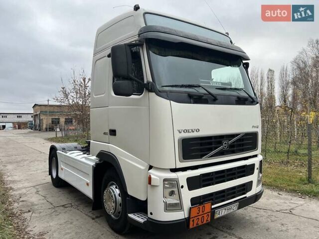 Белый Вольво FH 12, объемом двигателя 12 л и пробегом 698 тыс. км за 10900 $, фото 4 на Automoto.ua