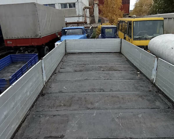 Білий Вольво FH 12, об'ємом двигуна 12.1 л та пробігом 100 тис. км за 34500 $, фото 3 на Automoto.ua