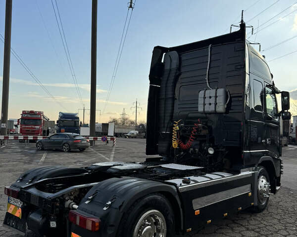 Черный Вольво FH 12, объемом двигателя 0 л и пробегом 1000 тыс. км за 10900 $, фото 23 на Automoto.ua