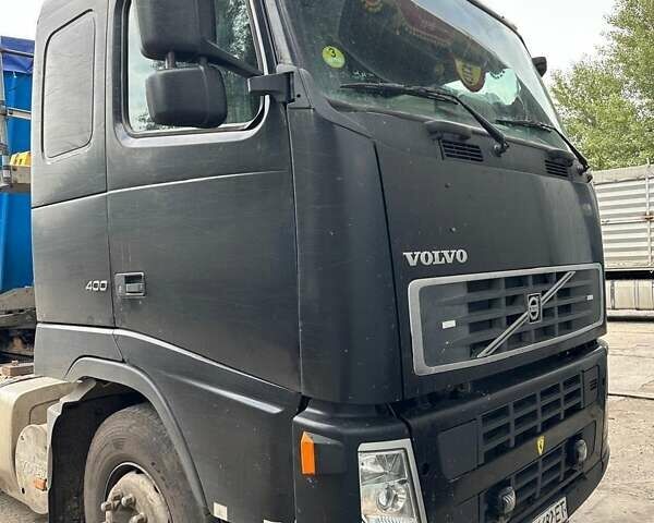 Черный Вольво FH 12, объемом двигателя 12.77 л и пробегом 1 тыс. км за 9000 $, фото 1 на Automoto.ua