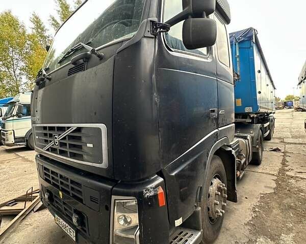 Черный Вольво FH 12, объемом двигателя 12.77 л и пробегом 1 тыс. км за 9000 $, фото 2 на Automoto.ua
