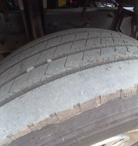 Красный Вольво FH 12, объемом двигателя 0 л и пробегом 1000 тыс. км за 6600 $, фото 12 на Automoto.ua