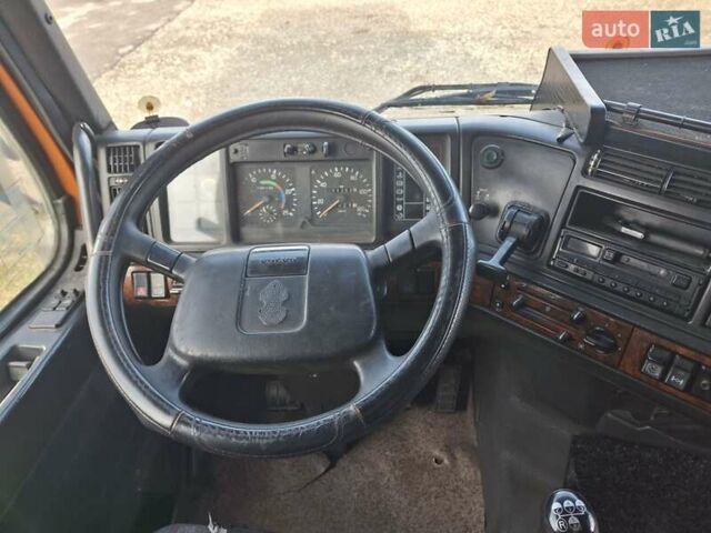 Червоний Вольво FH 12, об'ємом двигуна 12 л та пробігом 500 тис. км за 8700 $, фото 19 на Automoto.ua