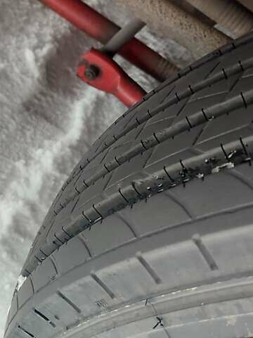 Красный Вольво FH 12, объемом двигателя 12 л и пробегом 865 тыс. км за 13000 $, фото 15 на Automoto.ua