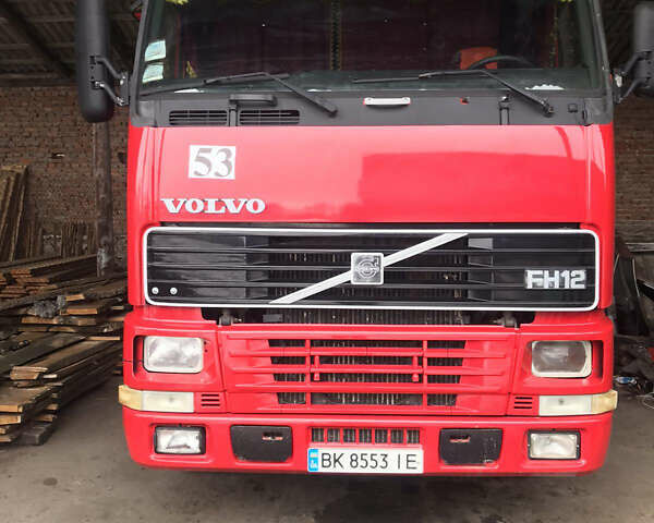 Червоний Вольво FH 12, об'ємом двигуна 0 л та пробігом 1 тис. км за 5000 $, фото 1 на Automoto.ua