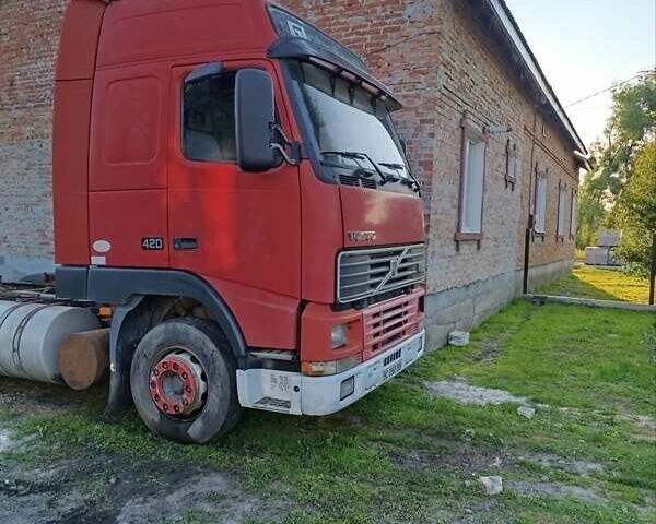 Красный Вольво FH 12, объемом двигателя 12.6 л и пробегом 2 тыс. км за 3900 $, фото 4 на Automoto.ua