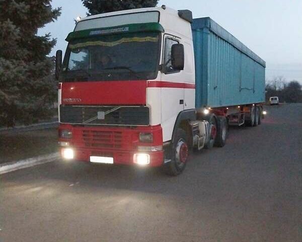 Червоний Вольво FH 12, об'ємом двигуна 12.1 л та пробігом 1000 тис. км за 5500 $, фото 18 на Automoto.ua