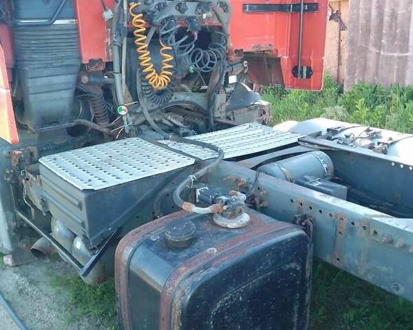 Красный Вольво FH 12, объемом двигателя 12.13 л и пробегом 1 тыс. км за 8700 $, фото 12 на Automoto.ua