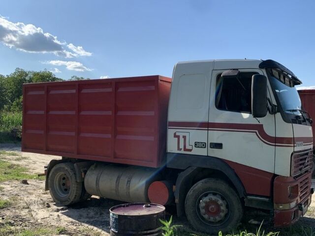 Вольво FH 12, объемом двигателя 0 л и пробегом 0 тыс. км за 13000 $, фото 1 на Automoto.ua
