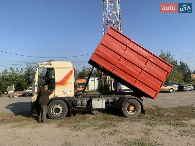 Вольво FH 12, объемом двигателя 12 л и пробегом 100 тыс. км за 12999 $, фото 12 на Automoto.ua