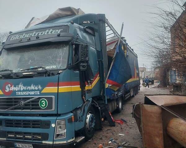 Вольво FH 12, объемом двигателя 0 л и пробегом 1 тыс. км за 5500 $, фото 2 на Automoto.ua