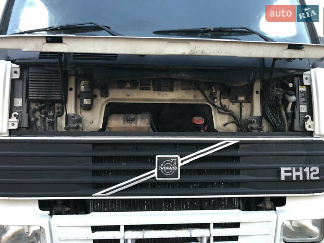 Вольво FH 12, объемом двигателя 0 л и пробегом 2 тыс. км за 6000 $, фото 4 на Automoto.ua