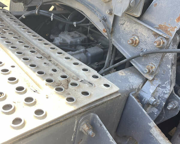 Вольво FH 12, объемом двигателя 0 л и пробегом 1000 тыс. км за 4000 $, фото 4 на Automoto.ua