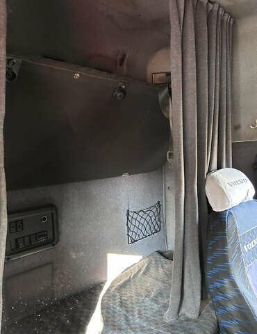 Вольво FH 12, объемом двигателя 0 л и пробегом 1 тыс. км за 5000 $, фото 9 на Automoto.ua