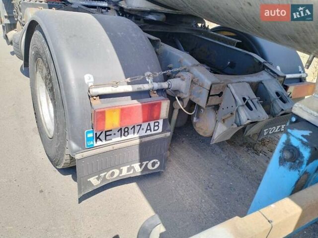 Вольво FH 12, объемом двигателя 12 л и пробегом 1000 тыс. км за 8000 $, фото 20 на Automoto.ua
