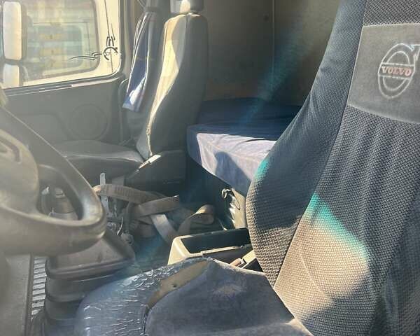 Вольво FH 12, объемом двигателя 0 л и пробегом 500 тыс. км за 5650 $, фото 7 на Automoto.ua