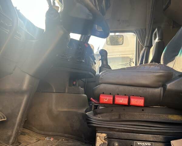 Вольво FH 12, объемом двигателя 0 л и пробегом 500 тыс. км за 5650 $, фото 8 на Automoto.ua