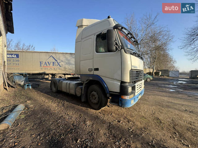 Вольво FH 12, объемом двигателя 0 л и пробегом 111 тыс. км за 3800 $, фото 1 на Automoto.ua