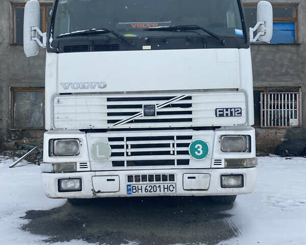 Вольво FH 12 2001 в Шумск на Automoto.ua Вольво FH 12, объемом двигателя 0 л и пробегом 1 тыс. км за 5600 $, фото 1 на Automoto.ua