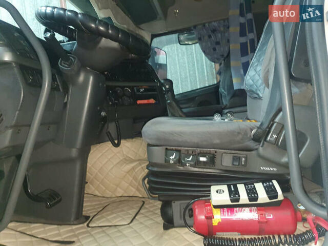 Вольво FH 12, объемом двигателя 0 л и пробегом 1 тыс. км за 14000 $, фото 8 на Automoto.ua