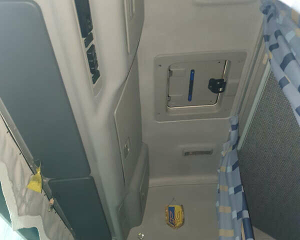 Вольво FH 12, объемом двигателя 0 л и пробегом 1 тыс. км за 14000 $, фото 9 на Automoto.ua