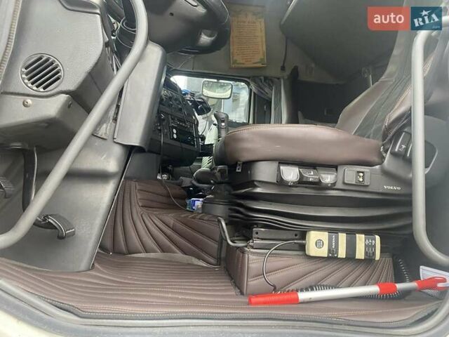 Вольво FH 12, объемом двигателя 10.85 л и пробегом 2 тыс. км за 7077 $, фото 2 на Automoto.ua