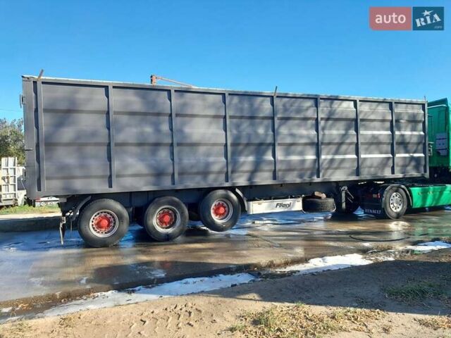 Вольво FH 12, объемом двигателя 0 л и пробегом 1000 тыс. км за 7500 $, фото 13 на Automoto.ua