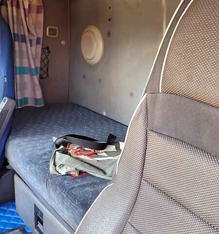 Вольво FH 12, об'ємом двигуна 12.1 л та пробігом 1 тис. км за 6500 $, фото 8 на Automoto.ua