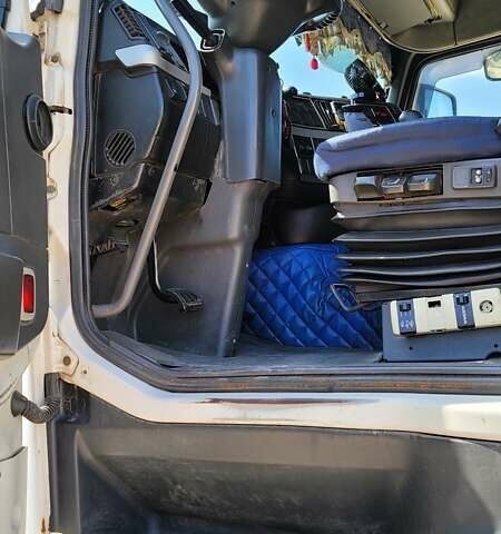 Вольво FH 12, объемом двигателя 12.1 л и пробегом 1 тыс. км за 7500 $, фото 5 на Automoto.ua