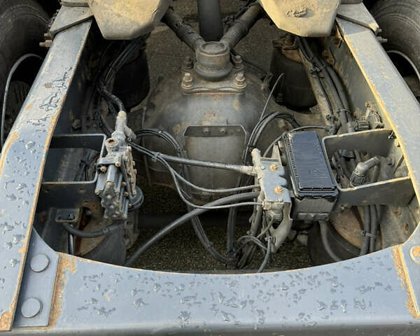 Вольво FH 12, объемом двигателя 0 л и пробегом 200 тыс. км за 10700 $, фото 9 на Automoto.ua