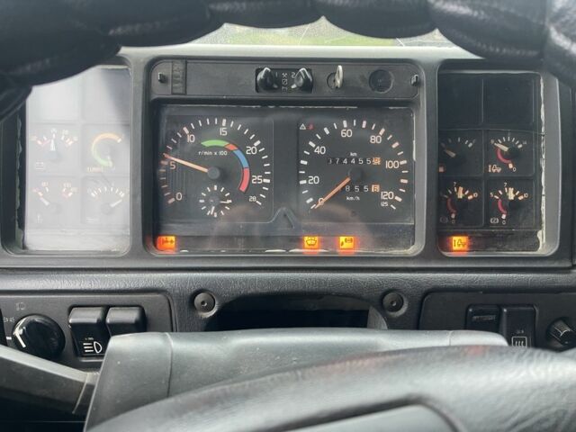 Вольво FH 12, об'ємом двигуна 12.13 л та пробігом 0 тис. км за 10000 $, фото 10 на Automoto.ua