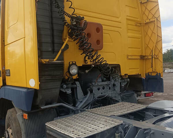 Жовтий Вольво FH 12, об'ємом двигуна 12.13 л та пробігом 2 тис. км за 6500 $, фото 3 на Automoto.ua