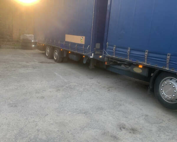 Желтый Вольво FH 12, объемом двигателя 12 л и пробегом 1 тыс. км за 23000 $, фото 8 на Automoto.ua