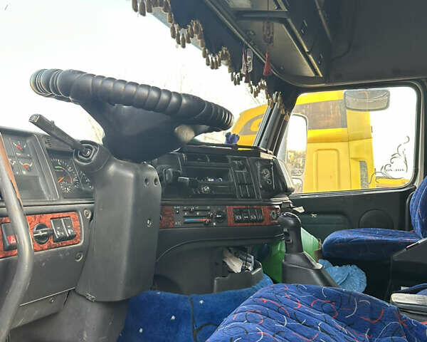 Серый Вольво FH 12, объемом двигателя 0 л и пробегом 1 тыс. км за 8300 $, фото 3 на Automoto.ua